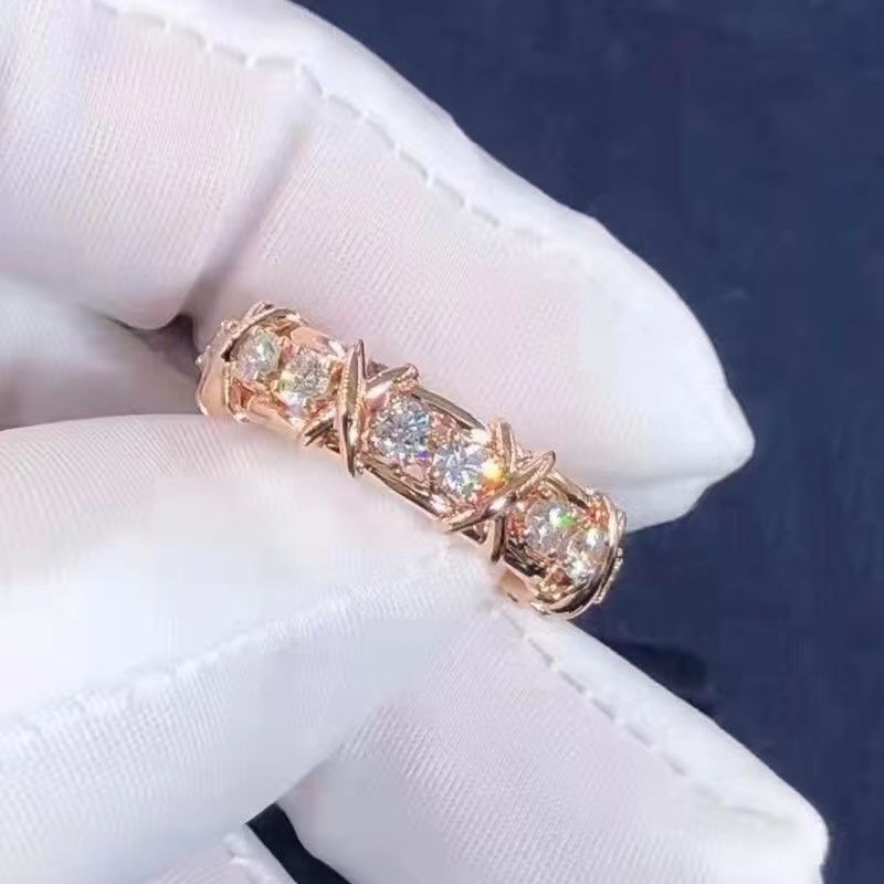 Cross XO-shaped Diamond Ring Female Gold Plated Gold Simulation Mo Diamond Ring Lovers Ring - EVERRD USA