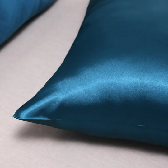 Everrd® | PillowSatina™  Silky Satin Hair and Beauty Pillow Case - EVERRD USA