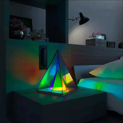 4D Geometic Pattern Table Lamp - EVERRD USA