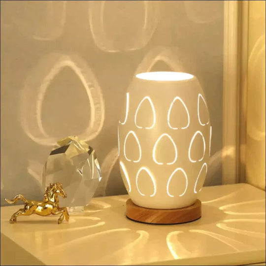 Geometric Lined Projection Table Lamp - EVERRD USA