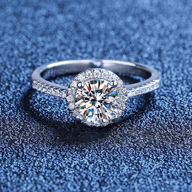 Eternal Brilliance® Luxury Moissanite Ring + GRA Certificate - EVERRD USA