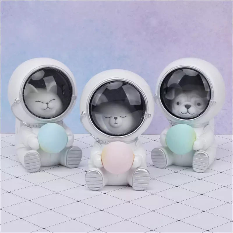 PetOrbit - Starry Animal Astronaut Night Light - EVERRD USA