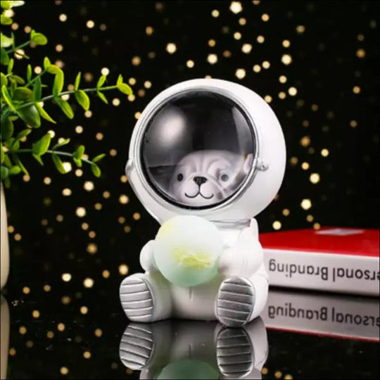 PetOrbit - Starry Animal Astronaut Night Light - EVERRD USA