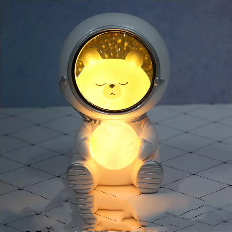 PetOrbit - Starry Animal Astronaut Night Light - EVERRD USA