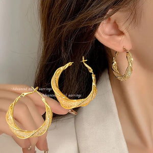 Lymphatic activity hoop earrings - EVERRD USA